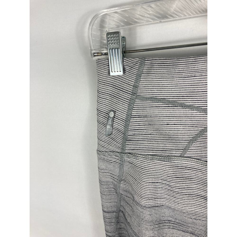 Zella Grey Stripe Leggings Size Small - Picture 4 of 10